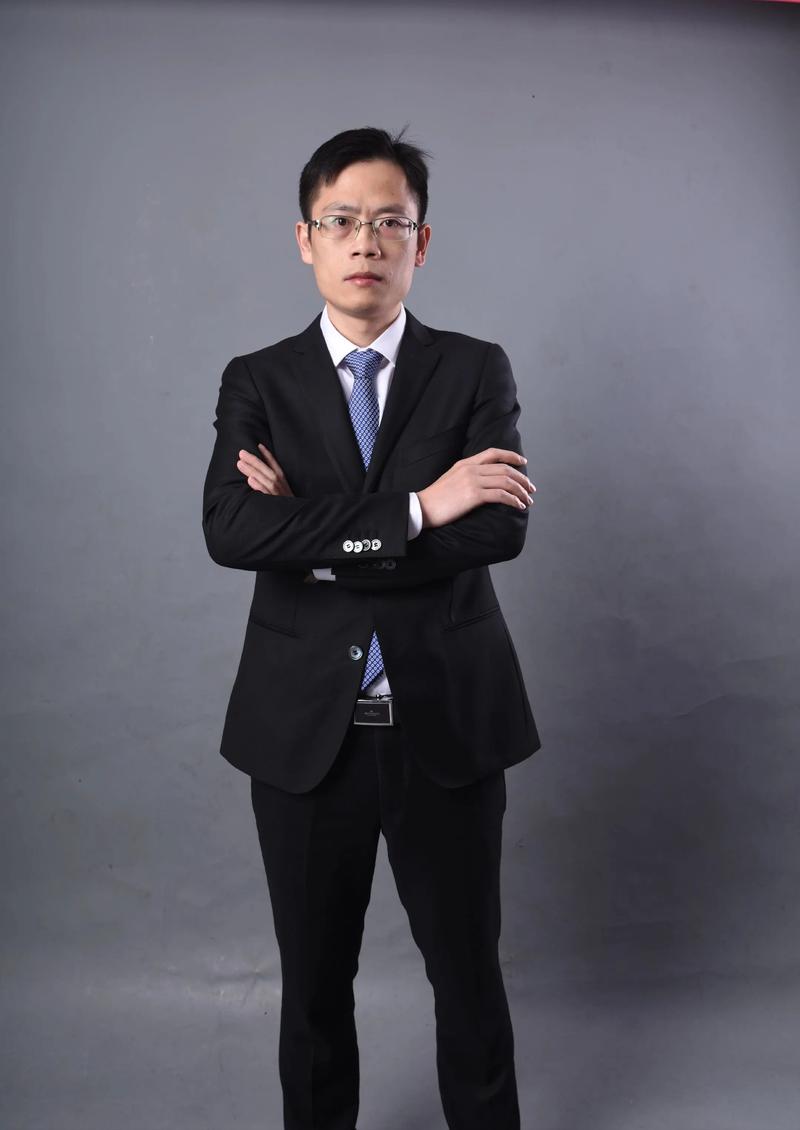 邓子州 技术统筹负责人